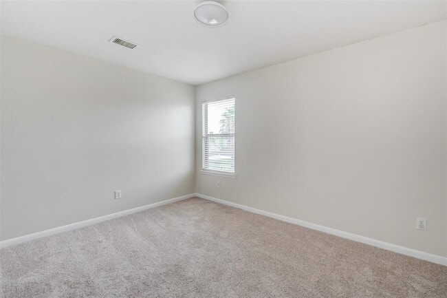 Building Photo - 21515 Pointed Oak Ln