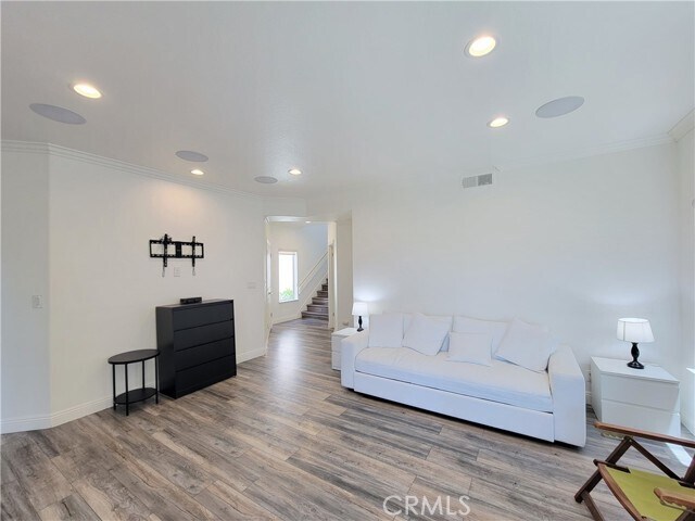 Building Photo - 5532 Spinnaker Bay Dr