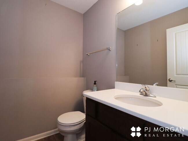 Building Photo - 14586 Potter Cir