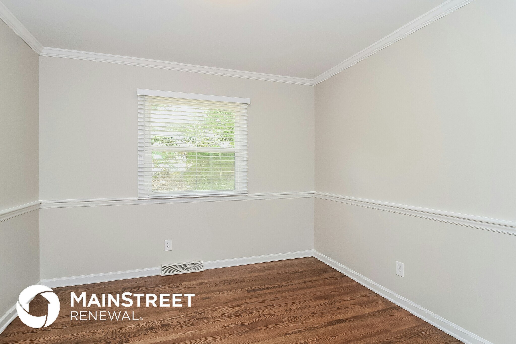 Building Photo - 999 Nottingham Rd