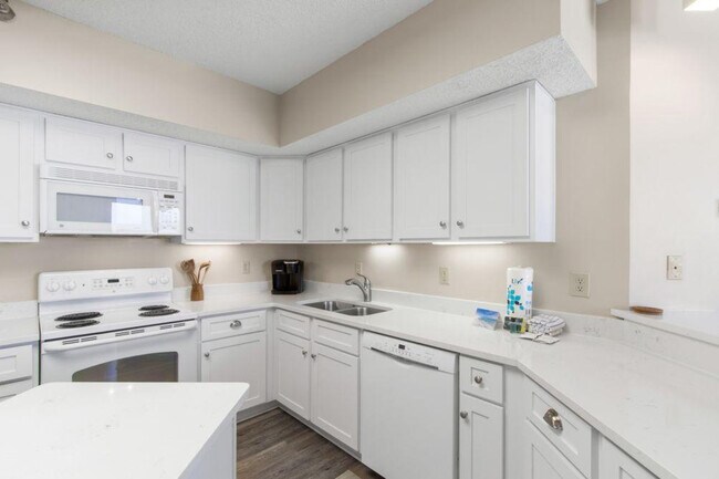 Building Photo - 24770 Perdido Beach Blvd