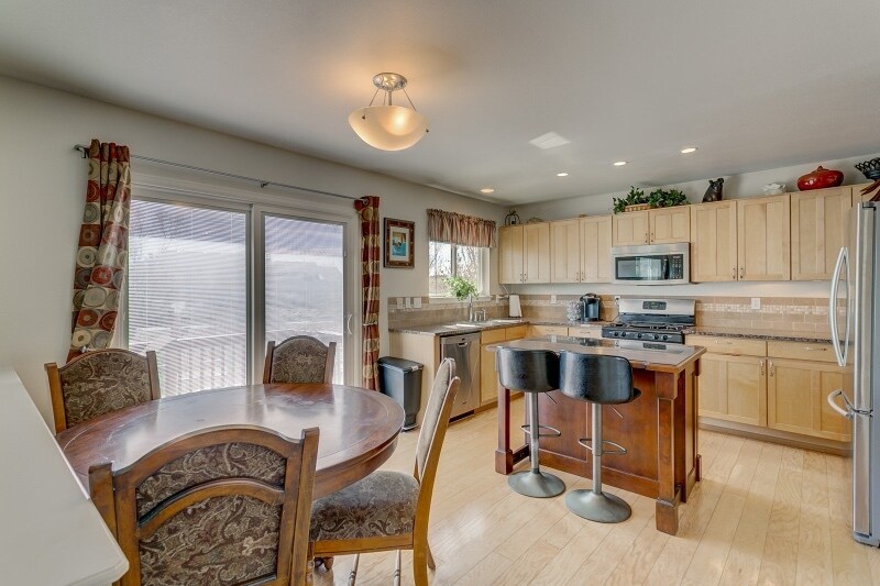 Building Photo - 3815 S Killarney Ct