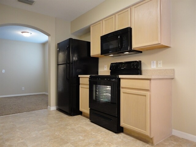 Building Photo - 13006 Fennway Ridge Dr