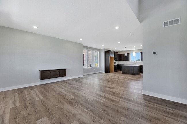 Building Photo - Spacious 3-Bed Home in Maize Schools – Roo...
