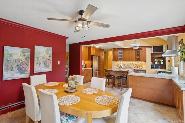 Building Photo - 3 Meadowgrass Ln