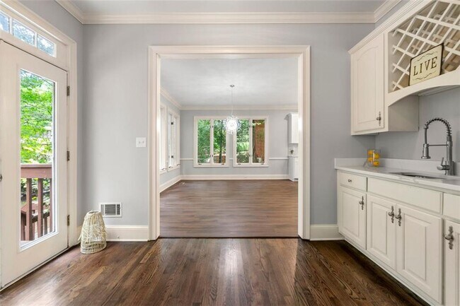 Building Photo - 4441 Langdon Walk
