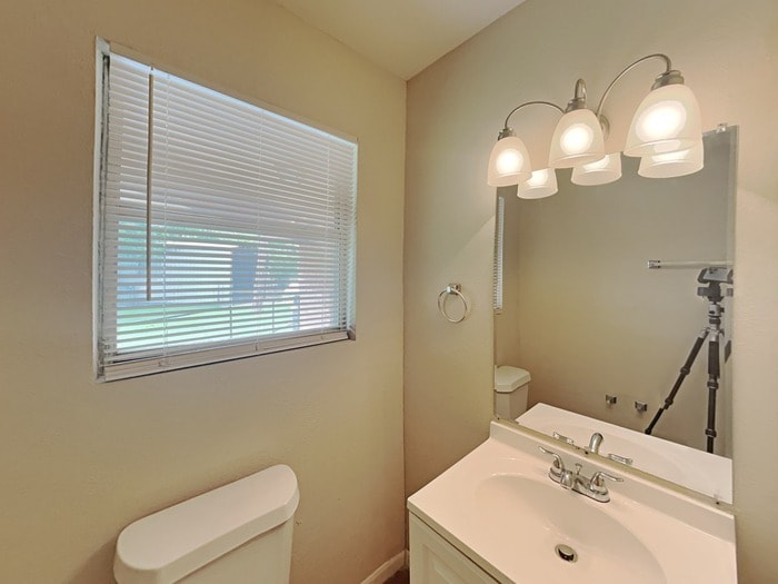 Building Photo - 3405 Norton Dr