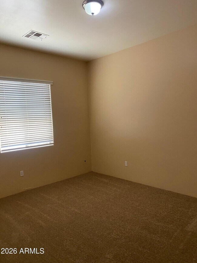 Building Photo - 2433 W Desert Hills Estate Dr