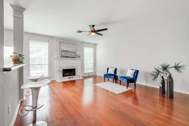 Building Photo - 12414 N Shadow Cove Dr