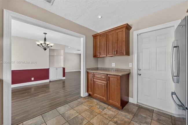 Building Photo - 6848 NW 27th Way