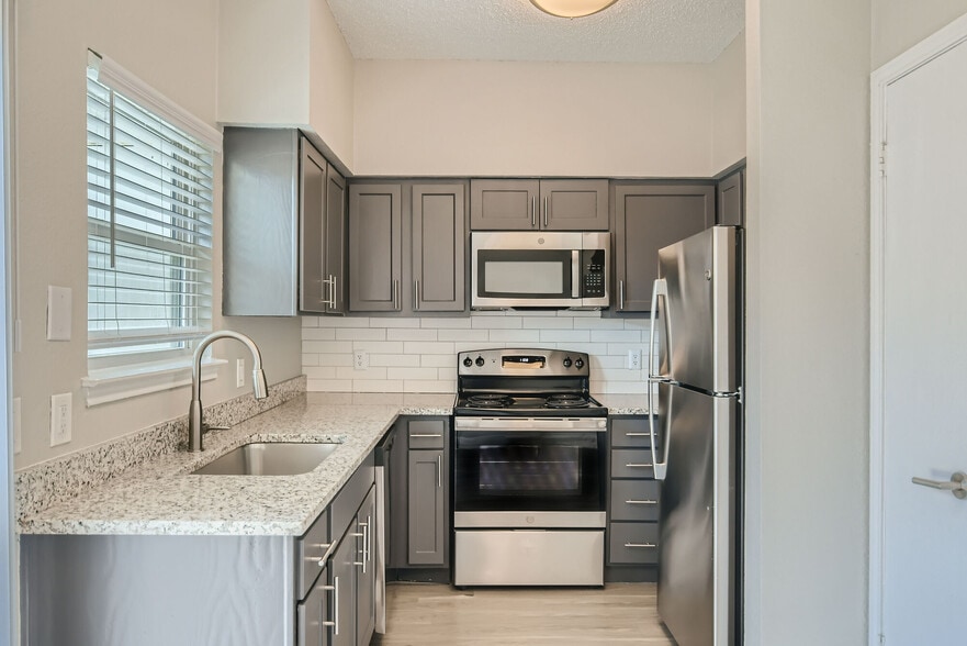 Building Photo - The Tallows Apartments