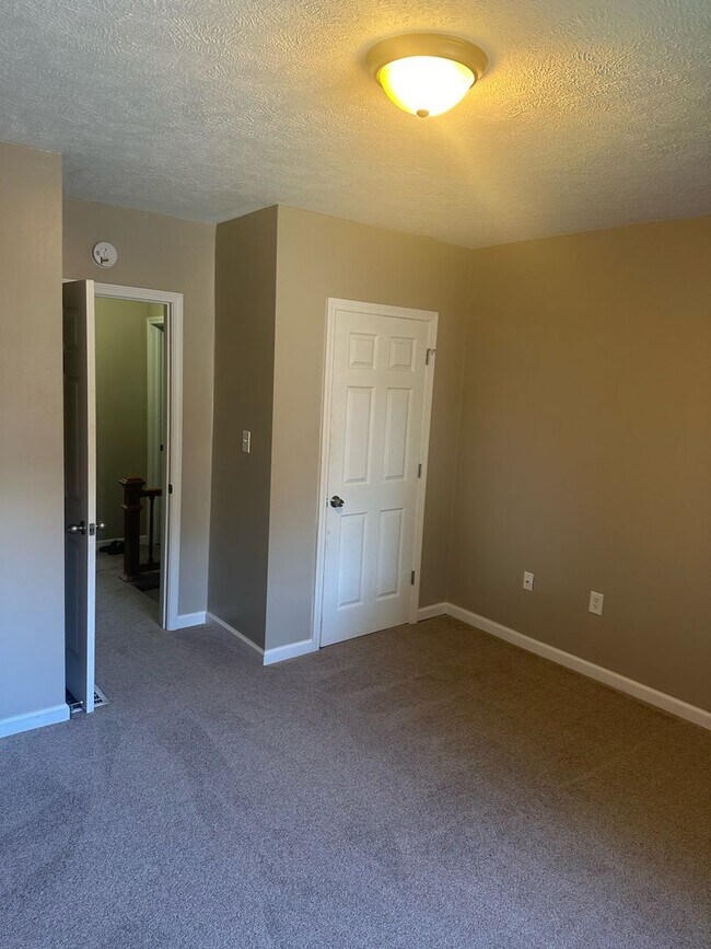 Building Photo - FABULOUS 4 BED HOME New Brighton