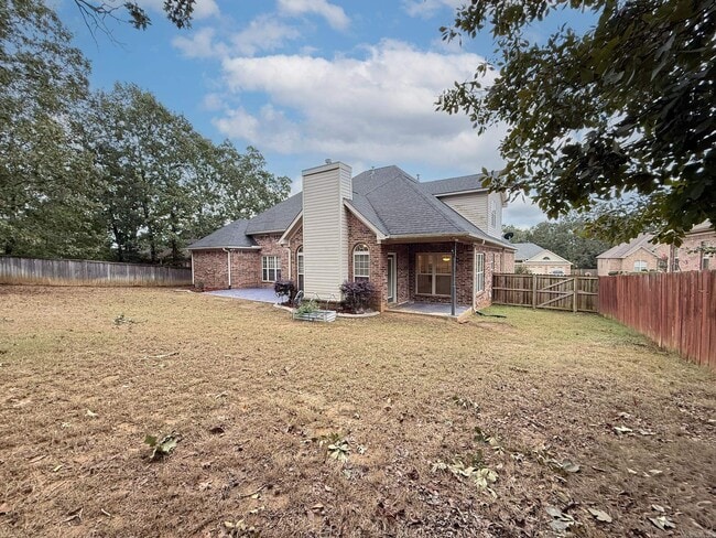 Building Photo - 25 Hickory Bend Dr