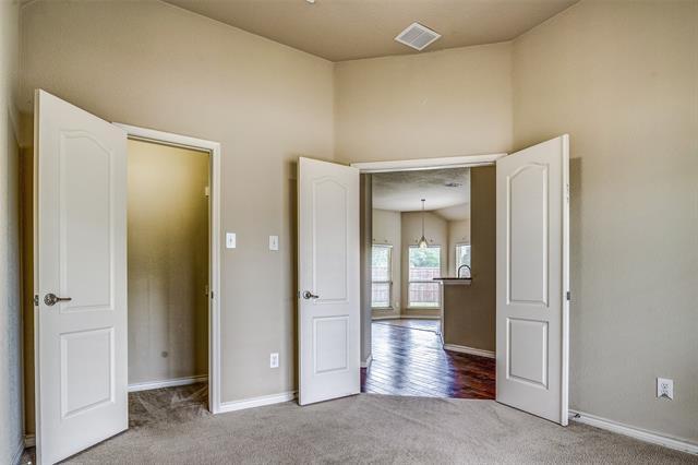 Building Photo - 9700 Bell Rock Rd