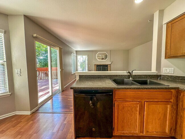 Building Photo - A perfect Highlands Ranch 4-bedroom home
