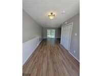 Building Photo - 333 Odanah Ave