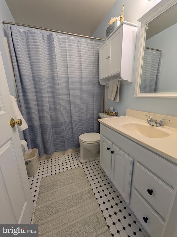 Building Photo - 965 Chester River Dr