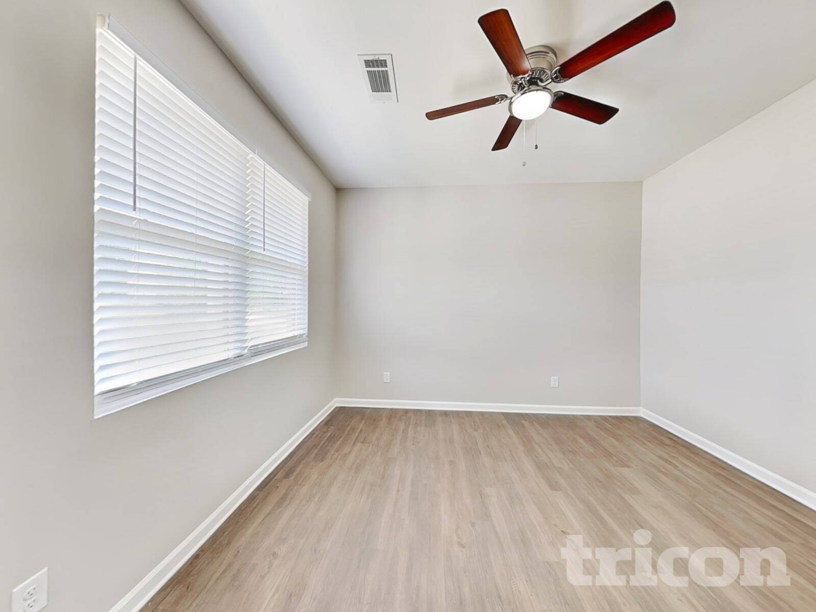 Building Photo - 1008 Eldon Ln