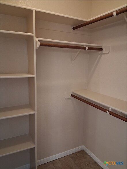 Building Photo - 3107 Lavender Ln