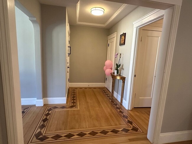 Building Photo - Charming Remodeled Home in Prime Excelsior...