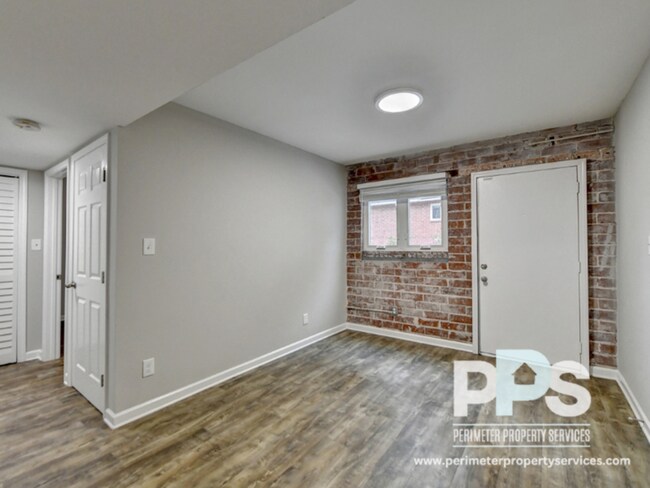 Building Photo - 217 Lampkin St NE