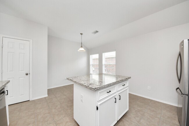 Building Photo - 20418 Port Bishop Ln