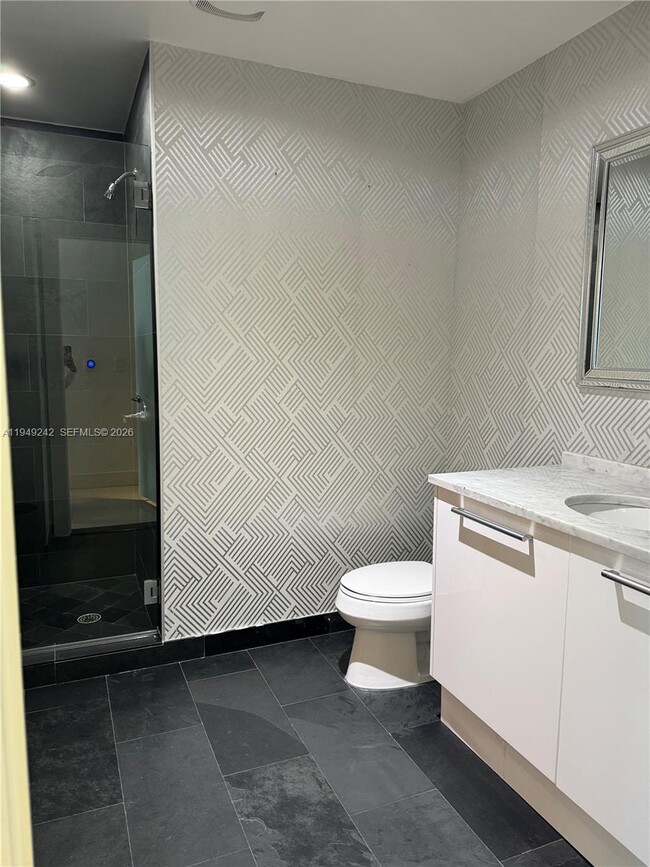 Building Photo - 900 Biscayne Blvd