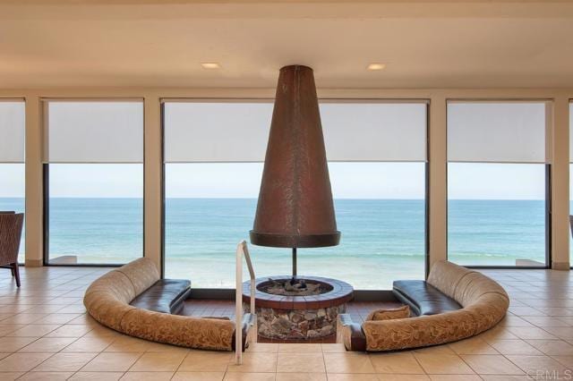 Building Photo - 757 Ocean Surf Dr
