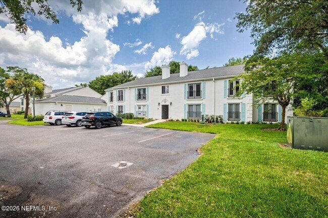 Building Photo - 94 Ponte Vedra Colony Cir