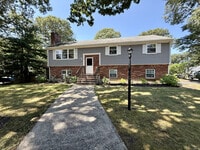 Building Photo - 20 Trumet Rd