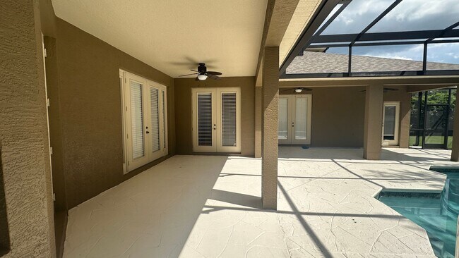 Building Photo - 1653 Cherry Ridge Dr