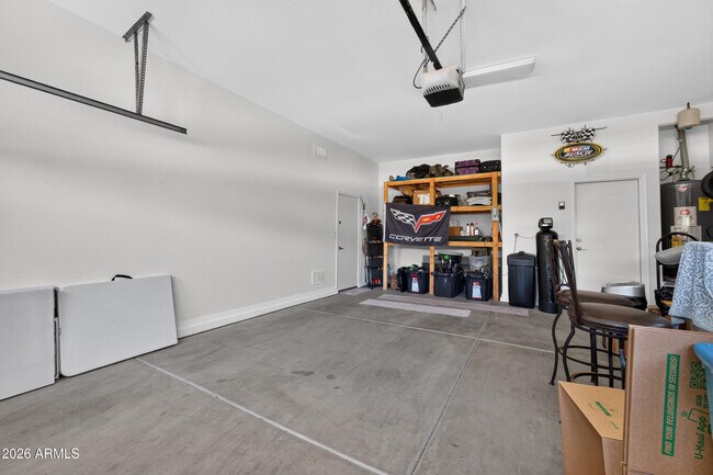 Building Photo - 16864 W Hammond St