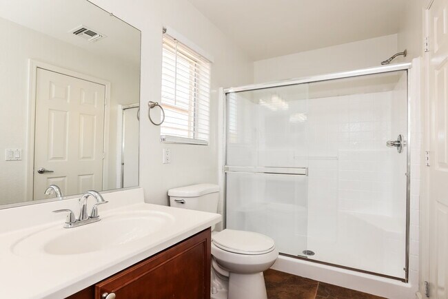 Building Photo - 6635 E Virginia St