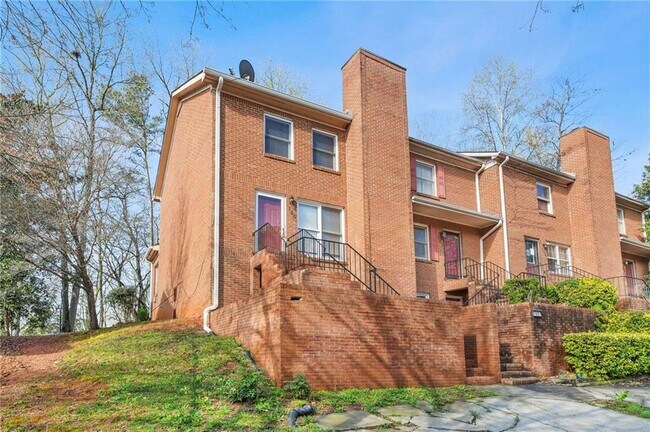 Building Photo - 140 Davis Mill Ct