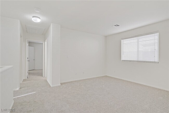 Building Photo - 9535 Stills Way