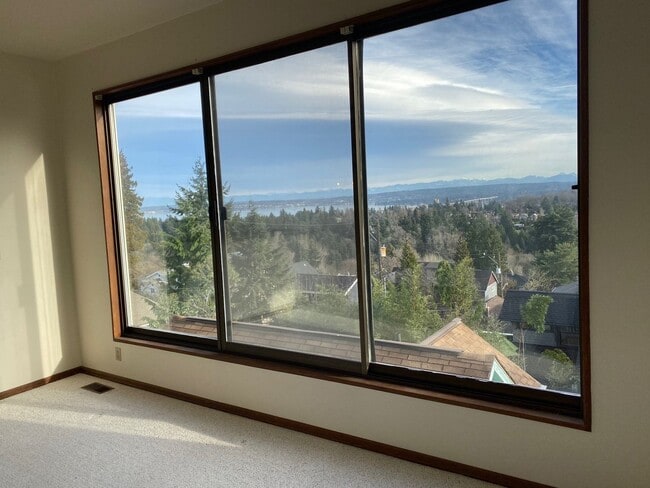 Building Photo - Ward Apartments LLC