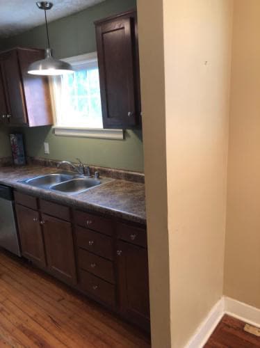 Building Photo - 668 S Barbee Way