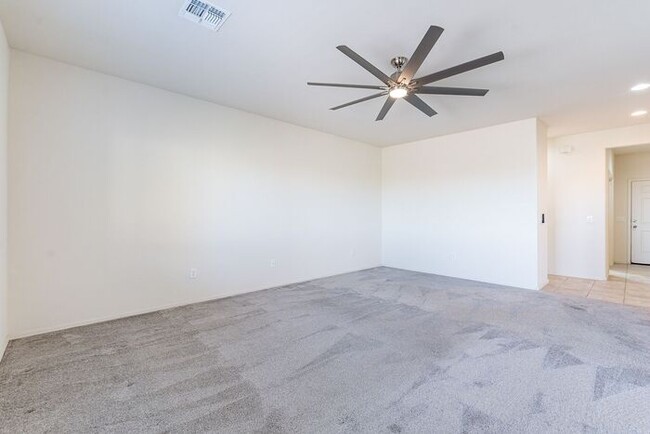 Building Photo - Discover the perfect blend of comfort and ...
