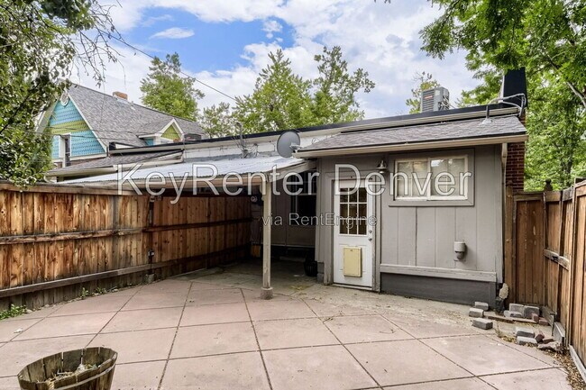 Building Photo - 3387 W Moncrieff Pl