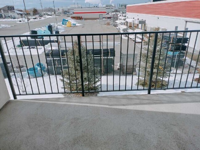Building Photo - 2 Bed 2 Bath Condo in Teton River Lofts