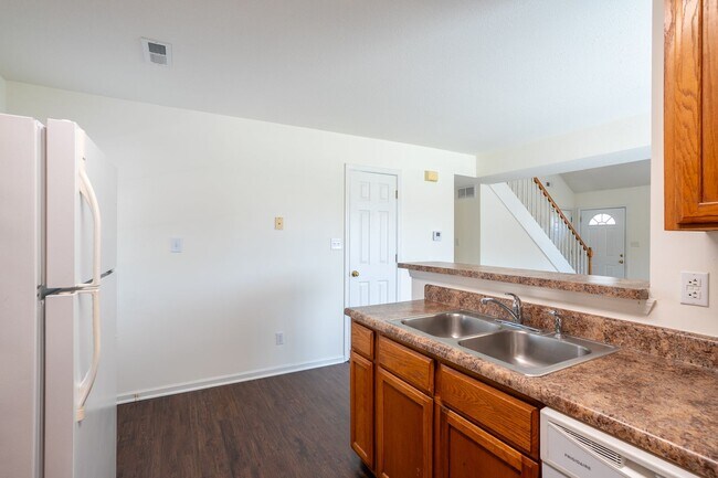 Building Photo - 5001-5003 Carrie Ridge Dr.