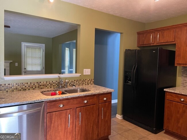 Building Photo - 6190 Glacier Run