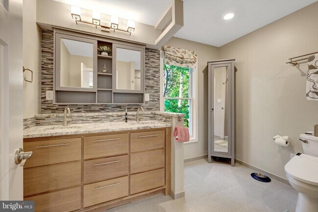 Building Photo - 11637 Quail Ridge Ct