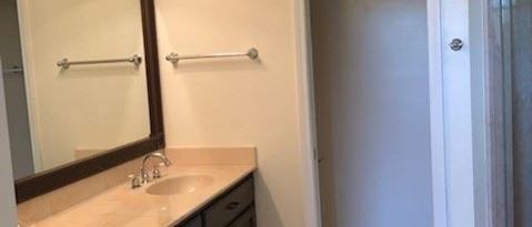 Building Photo - 1710 Ashview Cove