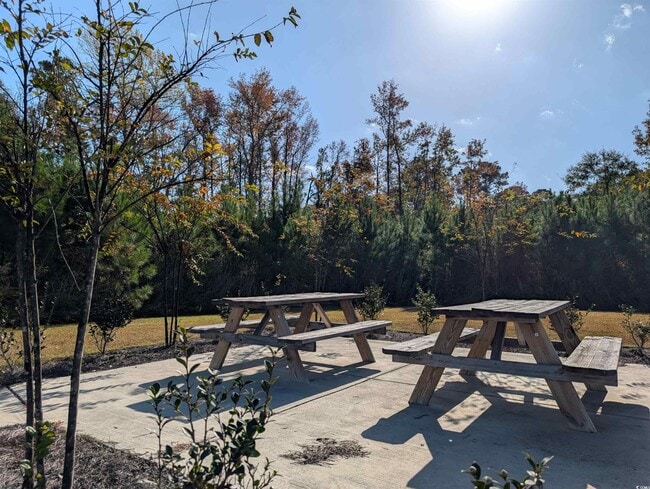 Building Photo - 351 Lakota Lp