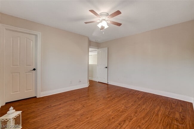 Building Photo - 6037 Sea Cliff Cove St