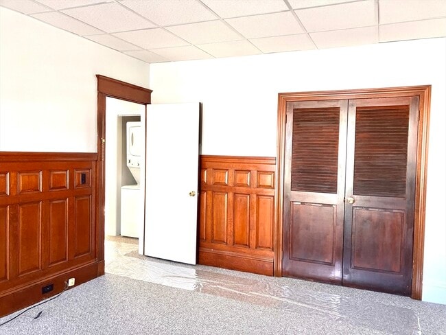 Building Photo - 444 Broadway