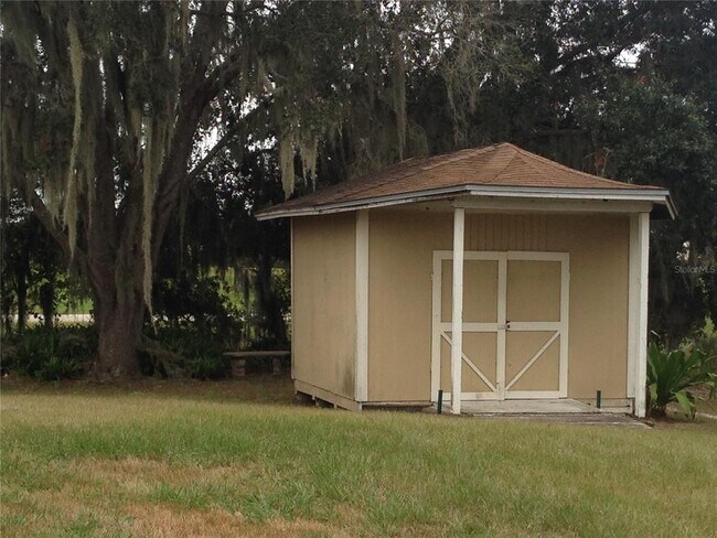 Building Photo - 1680 Evergreen Ct