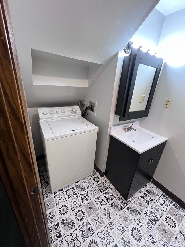 1219 Hilltop Dr 1219 Hilltop Dr Troy OH 45373 Apartment Finder