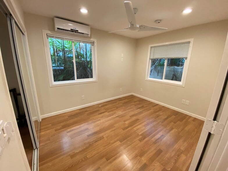 Bedroom - 3708A Claudine St